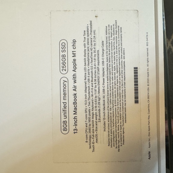 Apple MacBook Air - pristine condition - with box - Picture 5 of 5